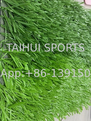 Césped artificial de 50 mm para el fútbol Césped ecológico excelente absorción de golpes