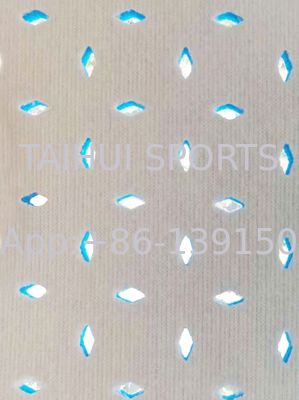 Almohadilla amortiguadora TAIHUI de nuevo diseño 2025 con nylon en la parte superior y respaldo de membrana, 30 kg/m3, 50 kg/m3, 15 mm de espesor para campos deportivos