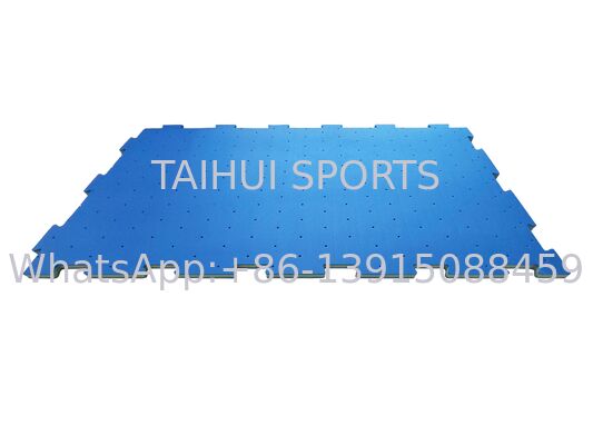 Pad de choque interconectado Pad de rompecabezas con 30 kg/m3 Densidad 20-70 mm espesor HIC/CFH Certificado para la seguridad en el patio de juego